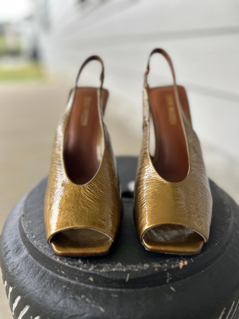 Steve Madden metallic gold peep-toe slingback pumps - Picture 3 of 5